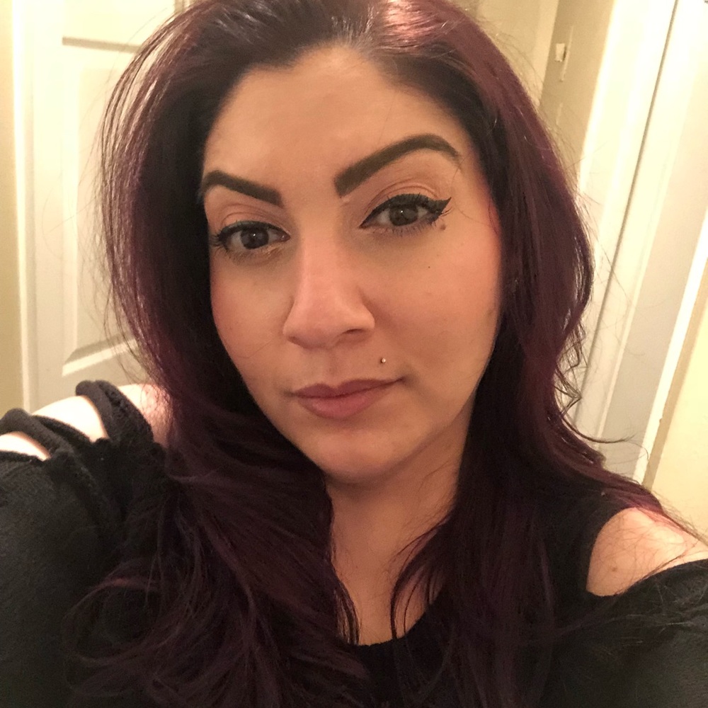 Meet your Posher, Amanda